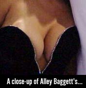 baggettsbreasts_(1999_San_Diego_Comic-Con_International,_Aug_12-15th)