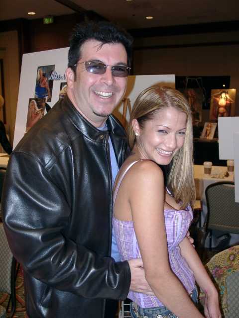 jamesalley_(Glamourcon28,_May_4-5_2002,_Los Angeles)